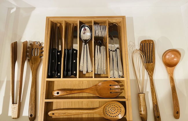 Manhattan Beach Vacation House - For solo, pair, family and business travelers - Photo 22