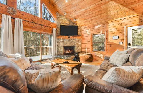 Jamesons Cabin! 8 Minutes to Wisp, HotTub, FirePit, Pets, EV Chgr - Foto 8