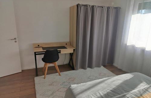 Grand Appartement de Standing 95m2 - Clim - Parking et Borne VE - Strasbourg Sud - Foto 12