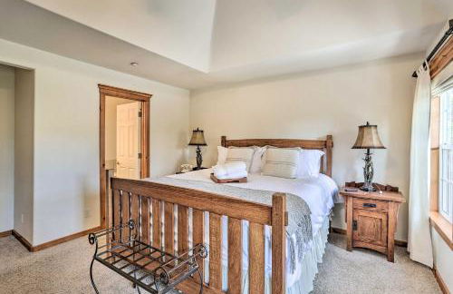 Spacious Lake Arrowhead Home with Putting Green - Foto 12