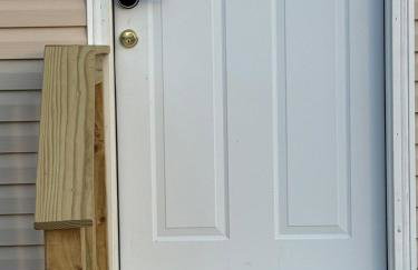 Cozy Room by Hofstra University - Photo 27