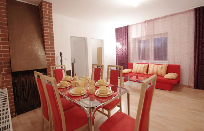 Raisa Apartments - Photo 25