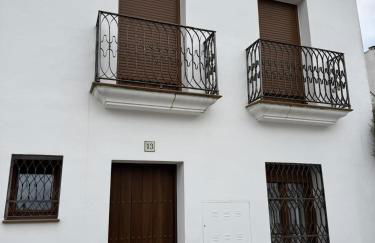 Apartamentos La Gruta de Aracena con patio - Foto 17