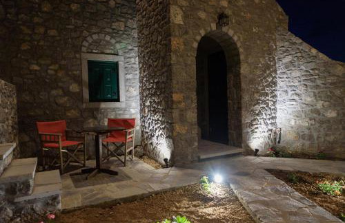 Avgonima All Seasons Hotel - Photo 38