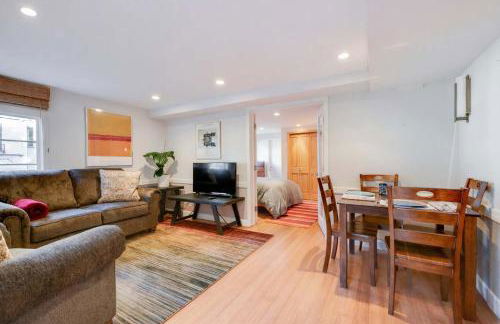 Aesthetically Elegant Downstairs Unit in Oakland - Foto 10