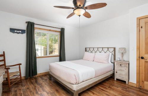 Manzanita Hill-35 miles to Yosemite, 10 miles to Mariposa with 8 person spa - Foto 24