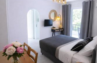 Chic & Calm apartment 3 minutes walk to Rafina Beach - Foto 4