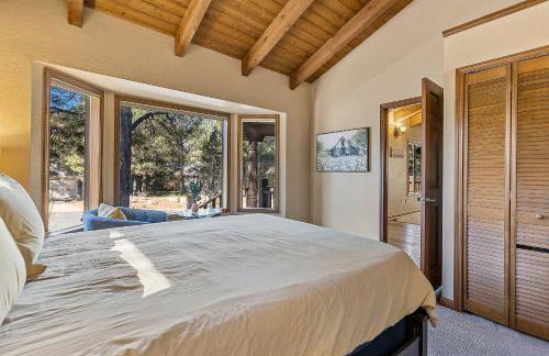 Sensational Burning Tree 4 bed 3 bath Retreat in the Country Club - Photo 28