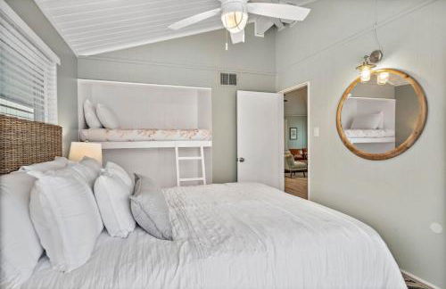 Canal Front Bungalow with Screened Patio and Kayaks - Foto 11