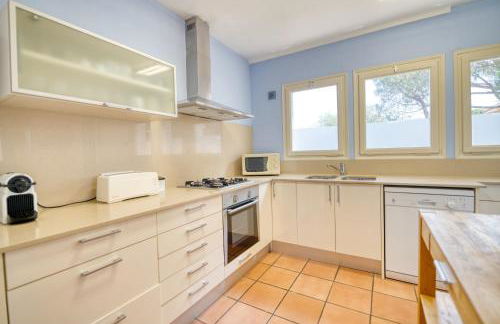 Villa Sierra with Private Pool - Foto 17