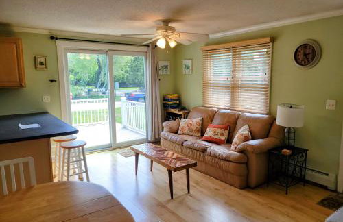 Charming 2 Bedroom Green Hill Beach Cottage - Foto 14