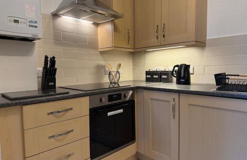 2 Bedroom Flat Free Parking Close to Gatwick - Foto 14