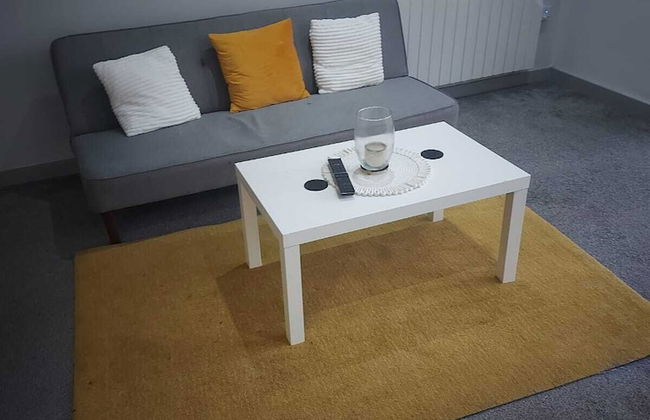 AWESOME 1 Bedroom Flat in Doncaster 2 - Photo 6