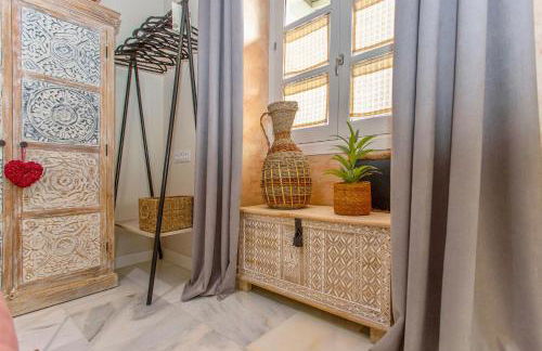 Wehostcostaluz Le Petit Palace Catedral con parking gratuito - Foto 24