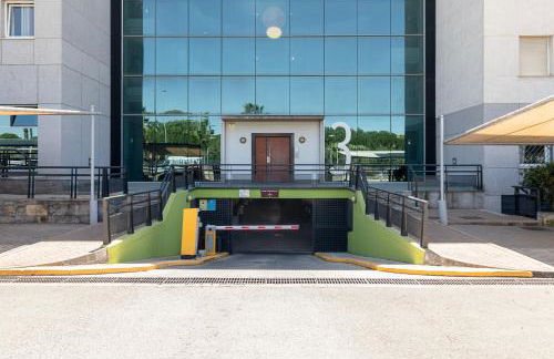 Apartment with free parking and pool - Foto 28