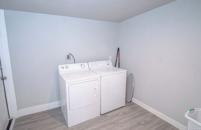 Stylish 4 Br/2ba Renovated Home Near Downtown - Foto 22