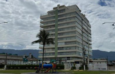 Apartamento vista para o mar, com piscina pé na areia - Foto 1