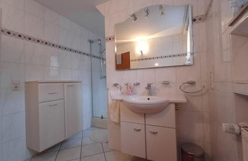 ZusammenZeit in Schleiden - inklusive Garage, großer Terrasse und 3 Schlafzimmer - ideal für Familien und Freunde - Hunde freundlich - Foto 31