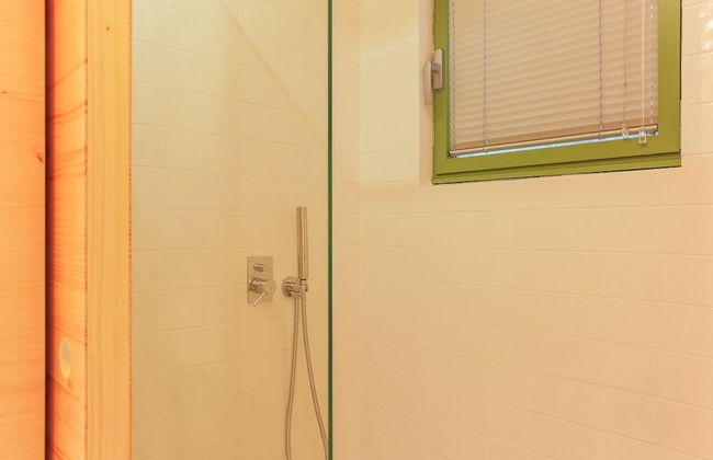 Mac003 · Macario Wood Apartment // Netflix - Foto 26