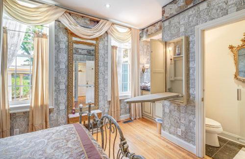 9-Acre New River Retreat Near Radford University - Foto 10