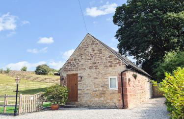 Luxury Peak District stay set in private land with horses and country Pub - Dog Friendly - Foto 16