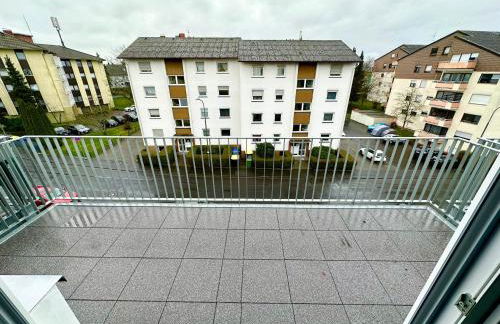 Exklusive Moderne Wohnung Gießen Stadtnähe mit Balkon - Foto 8