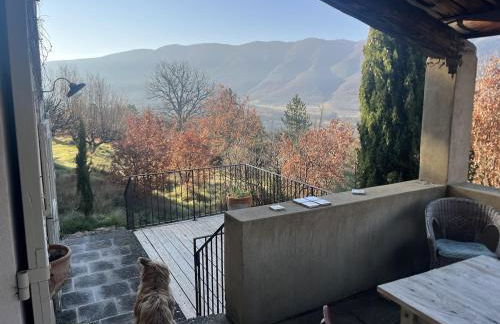 Maison atypique en pleine nature face au Luberon - Foto 24