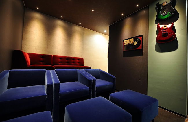 The Beehive Otaru - Photo 40