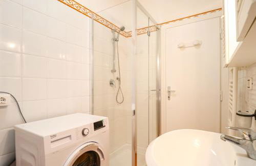 The Cozy Apartment - Wi-Fi, Smart TV, Free Parking - Foto 10