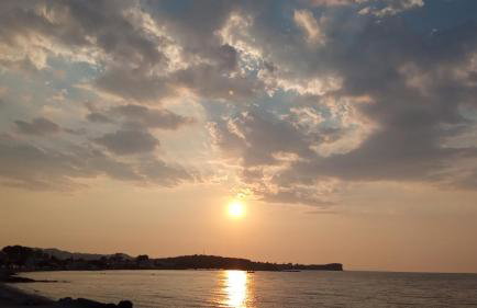 Nikos Seaside Apartments - Foto 19