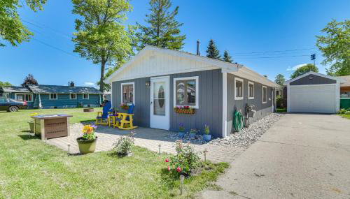 Houghton Lake Cottage with Patio Walk to Waterfront - Foto 1