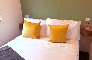 The Eden - Sleeps 8 Pet Friendly Free Wi-Fi With Patio & Hub Passes Camber Sands Cosy Spacious Modern 8 Berth Caravan - Foto 12