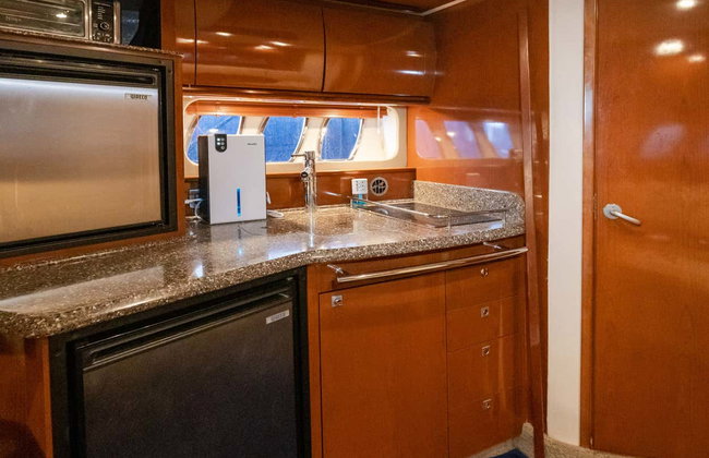 Fort Lauderdale Private Yatch Rental with Skipper - Photo 7