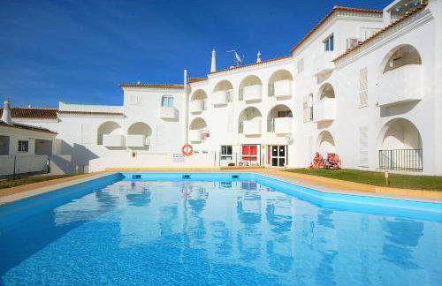 Apartment MargemSul - Pool - Beach - Free Wifi - Air Con - Foto 12