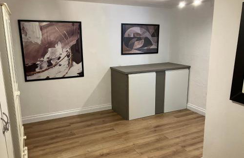 Lovely cottage in Penryn centre with parking - Photo 29