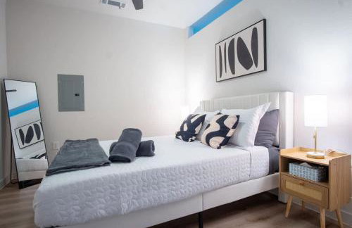 Comfortable 1BR Suite w Pool Parking Gym 08 - Foto 7