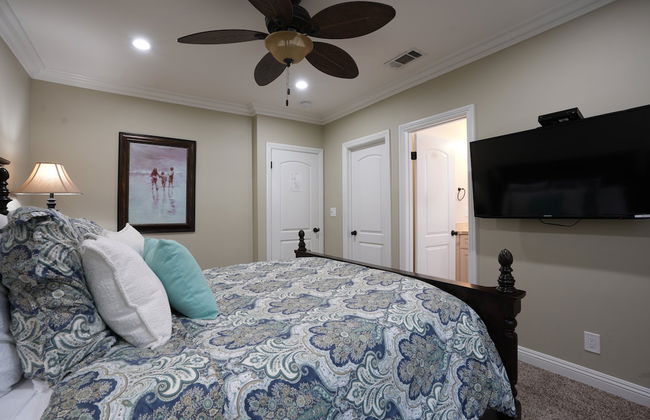 Highly Upgraded, 5 Bed, 4.5 ba, New Pool W/jacuzzi, 1/2 Mile Walk to Disney - Foto 4