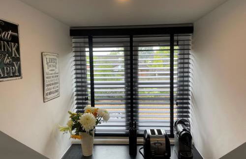 The Lodge - Photo 10