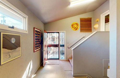 Elati Guesthouse Walkable Home in Arts District - Foto 15