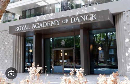 Battersea River Lux Stunning 2 Bedroom Apartment - Foto 18