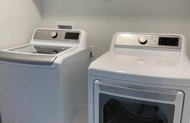 NEW 4-bed 4-bath Stylish House with Mountain View and 2 garages - Foto 23