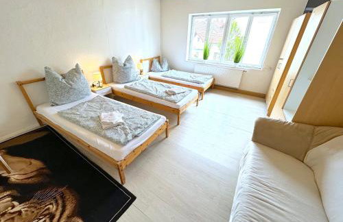 I Apartment 17 Personen - Monteurzimmer - Ferienwohnung, Großköllnbach - Foto 5