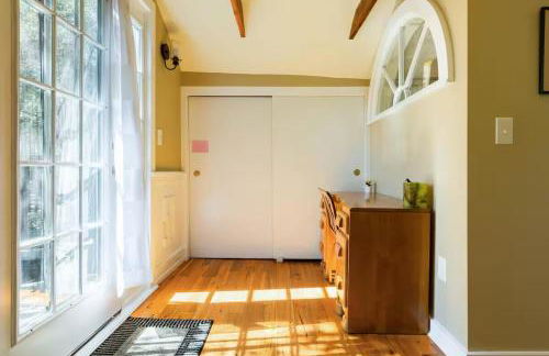 The Arts & Crafts House with Skylights, Deck, Jetted Bathtub - Foto 12