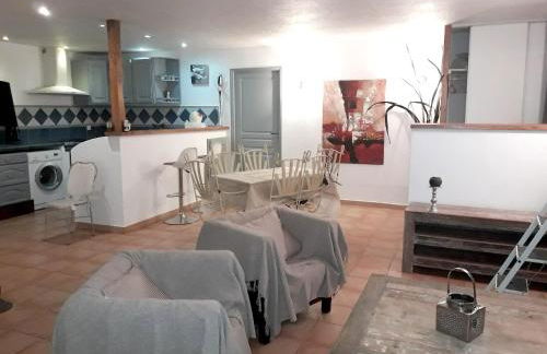 Maison charmante à Maillane avec piscine privée - Foto 6