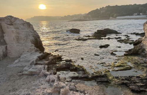 Mediterranean Escape with Garden - Foto 41