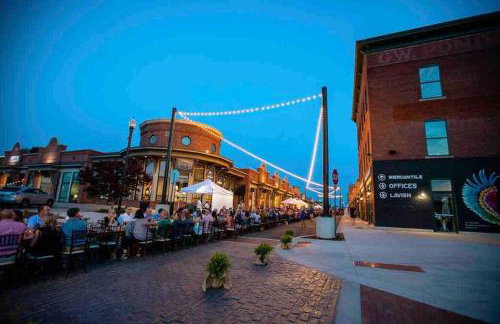 The Cullman Haus-Steps frm Cullman High-CHORE FREE - Foto 30