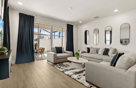 Contemporary 4BR Townhome with Pool & Themed Rooms - Foto 9