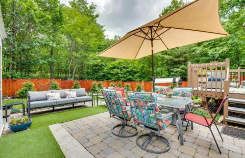 Hot Tub, Game Room and Fire Pit Pocono Summit Home! - Foto 1