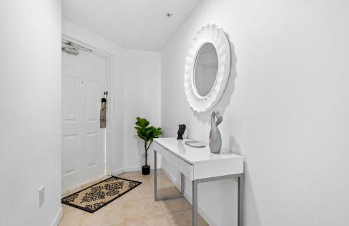 Waterfront Luxury 2-Bedroom Condo Sunny Isles Beach - Foto 24