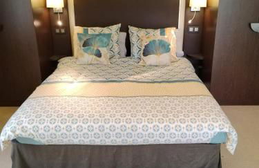 Suite Deluxe vue sur Golf - Photo 2